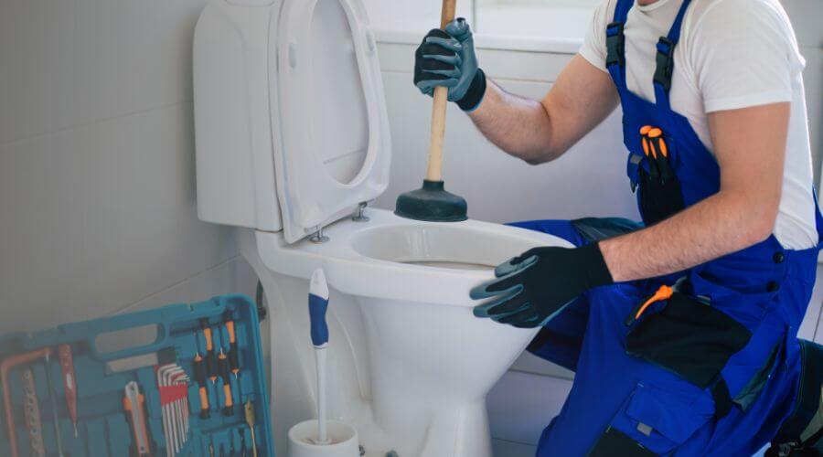 Professional septic pumping service in Pella, IA